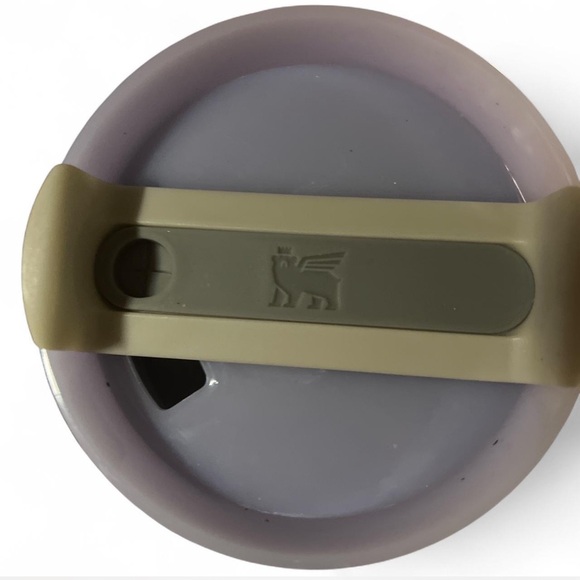 Stanley Fuchsia Travel Mug with Handle - Picture 3 of 8